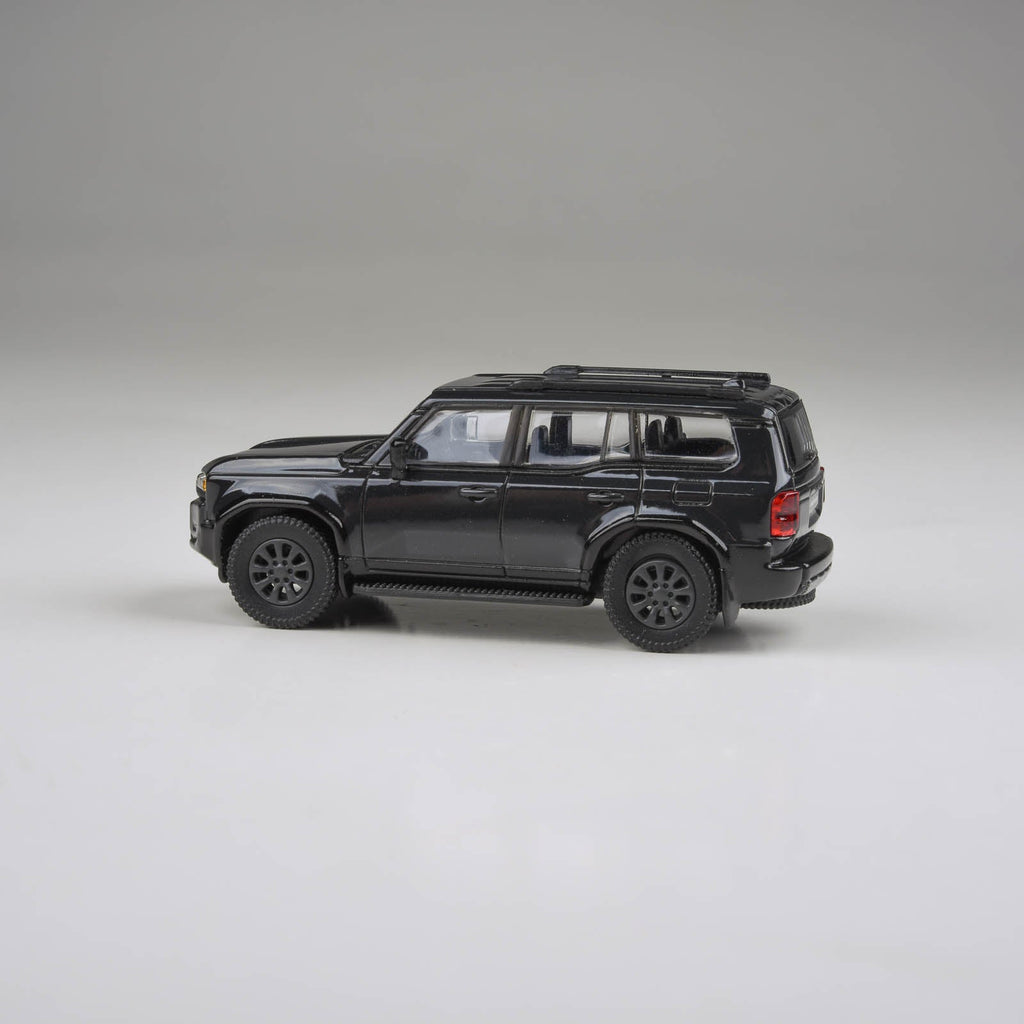 [PRE-VENTA 2026] PARA64 - Toyota Land Cruiser 250 Prado 2024 'Underground' - Tomica Costa Rica Collectors Club