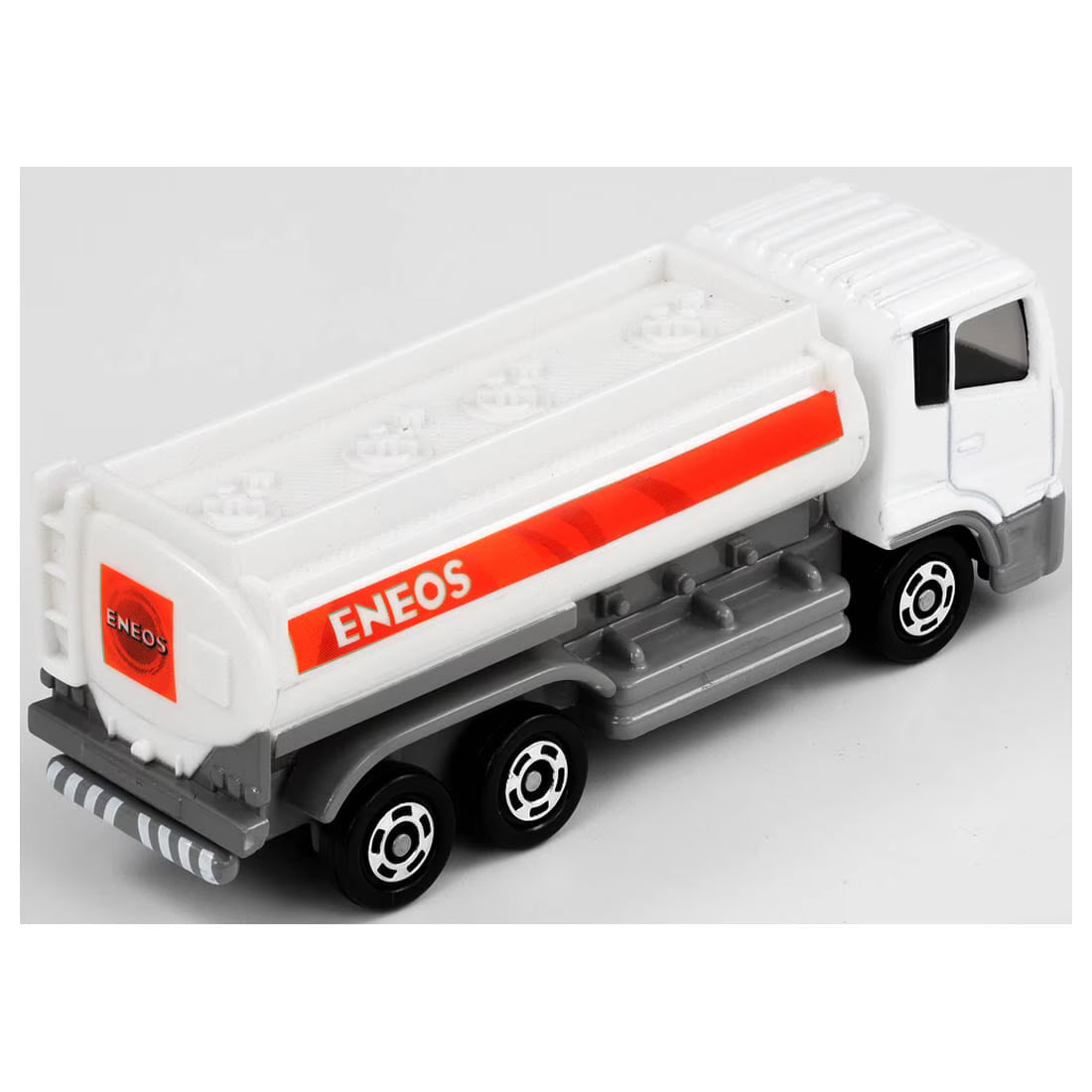 TOMICA - No.90 UD Trucks Quon Cisterna ENEOS
