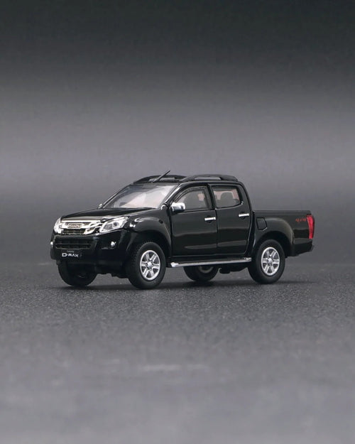 BM Creations - Isuzu D-Max 2016 Negra con Piezas Intercambiables - Tomica Costa Rica Collectors Club