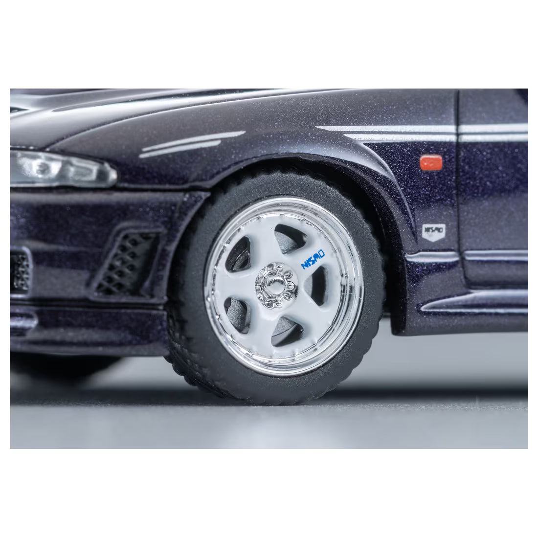 TOMICA Limited Vintage NEO - LV-N305e NISMO 400R Morado - Tomica Costa Rica Collectors Club