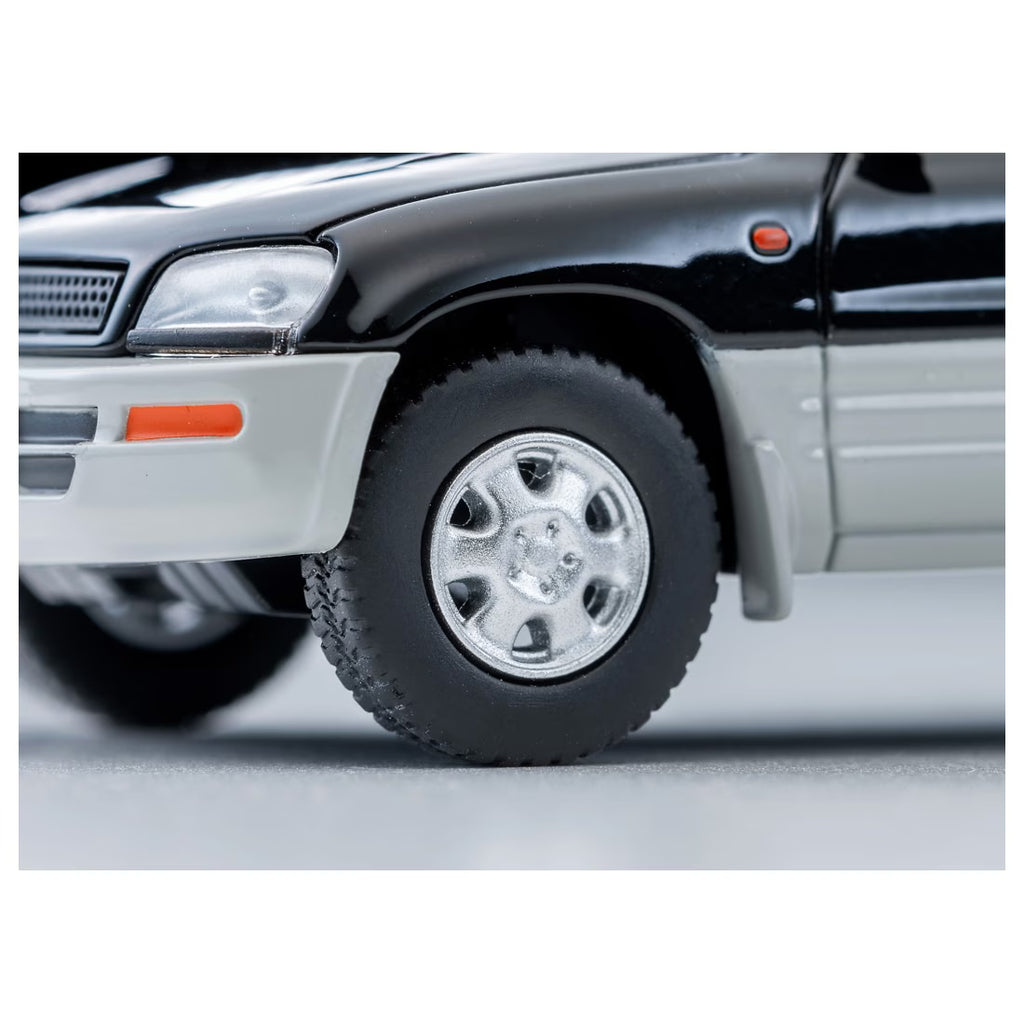 TOMICA Limited Vintage Neo - LV-N354e Toyota RAV4J V Modelo 1996 Paquete de 2 Tonos Extra (Negro/Plateado)