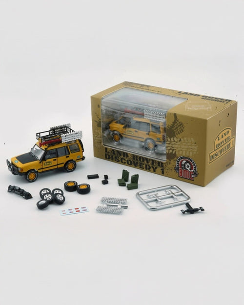 BM Creations - Land Rover 1998 Discovery 1 Camel con Accesorios - Tomica Costa Rica Collectors Club