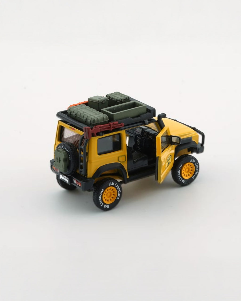 BM Creations - Suzuki Jimny 2019 Rhino Pack con Accesorios Ivory Matte - Tomica Costa Rica Collectors Club