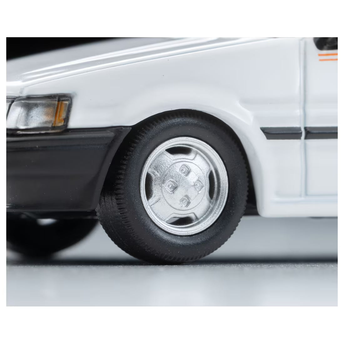 TOMICA Limited Vintage NEO - TLV-N284e Toyota Corolla Levin 1983 (2 puertas, color lima/blanco) - Tomica Costa Rica Collectors Club