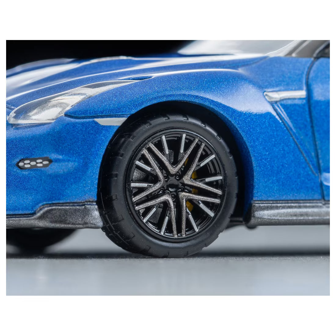 TOMICA Limited Vintage Neo - LV-N350b NISSAN GT-R Edición Premium Modelo 2025 (Azul)