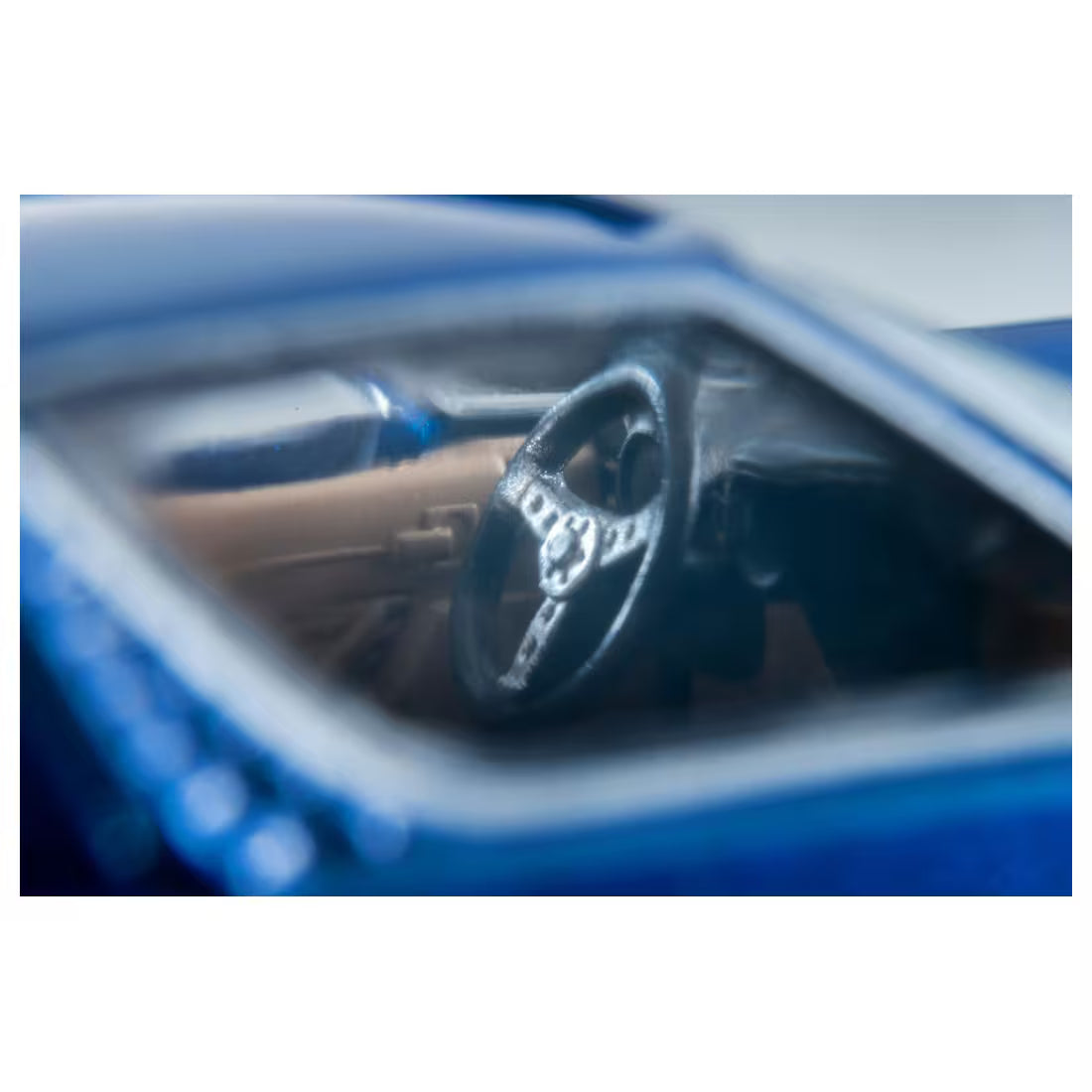 TOMICA Limited Vintage LV - Lamborghini Miura SV (Azul Metálico) - Tomica Costa Rica Collectors Club