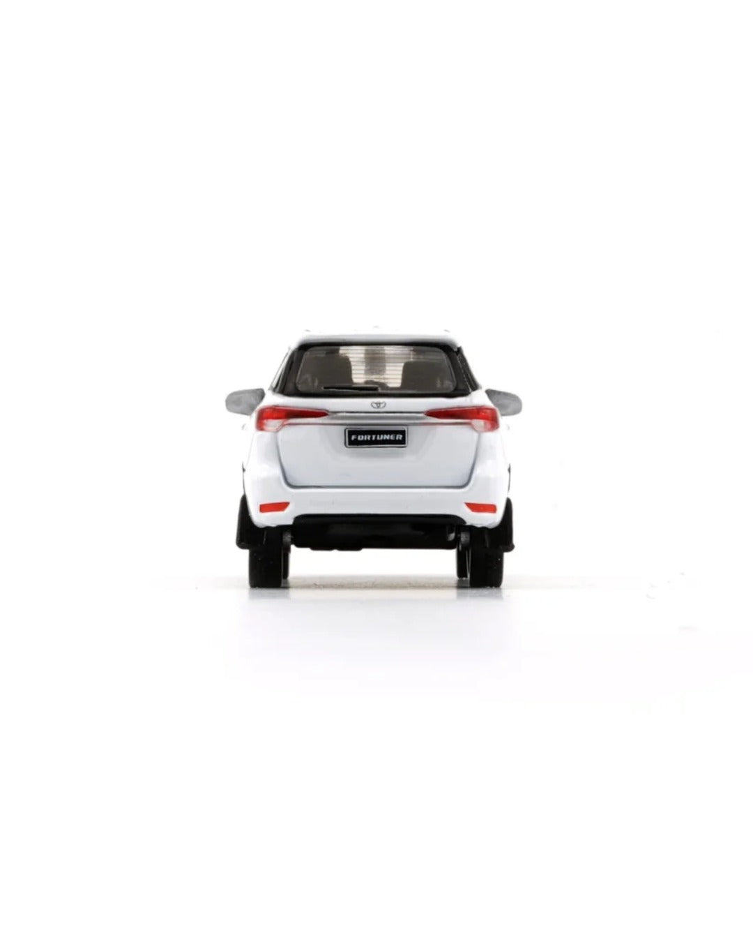 BM Creations - Toyota Fortuner 2018 Blanca - Tomica Costa Rica Collectors Club