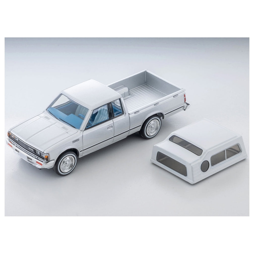 TOMICA Limited Vintage Neo - LV-N374b Nissan Truck King Cab (Plateado) Versión Norteamericana - Tomica Costa Rica Collectors Club