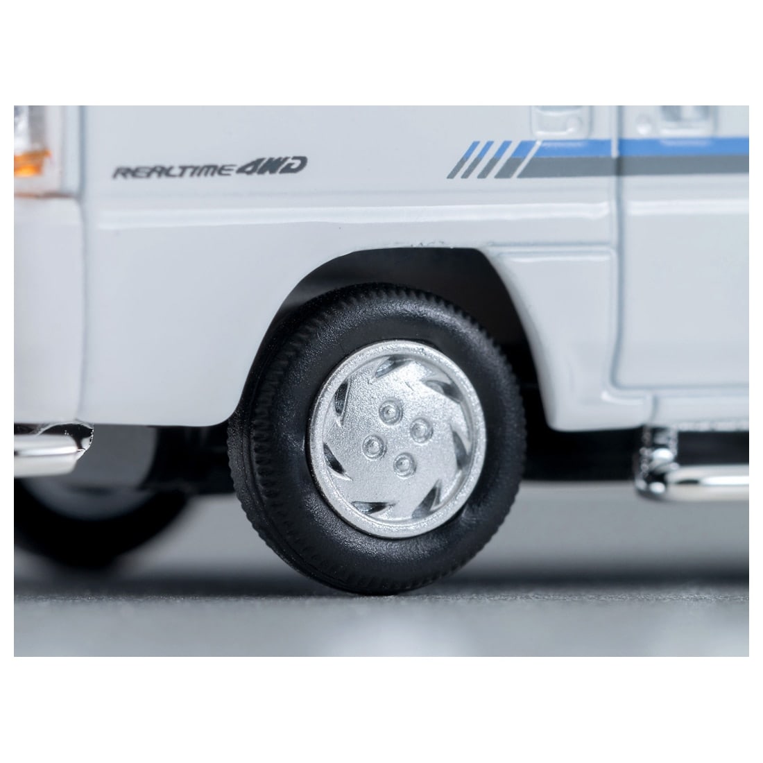 TOMICA Limited Vintage Neo - LV-N377b Honda Street G Racoon 4WD (White) 1994 - Tomica Costa Rica Collectors Club