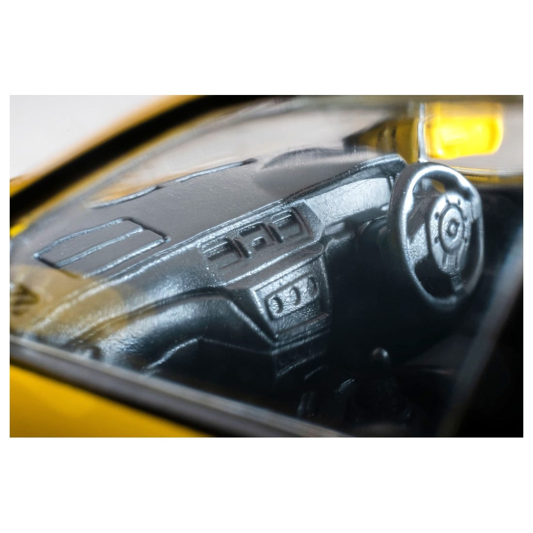 TOMICA Limited Vintage Neo - LV-N376a Mitsubishi Lancer Evolution IX GSR (Yellow) 2005 - Tomica Costa Rica Collectors Club