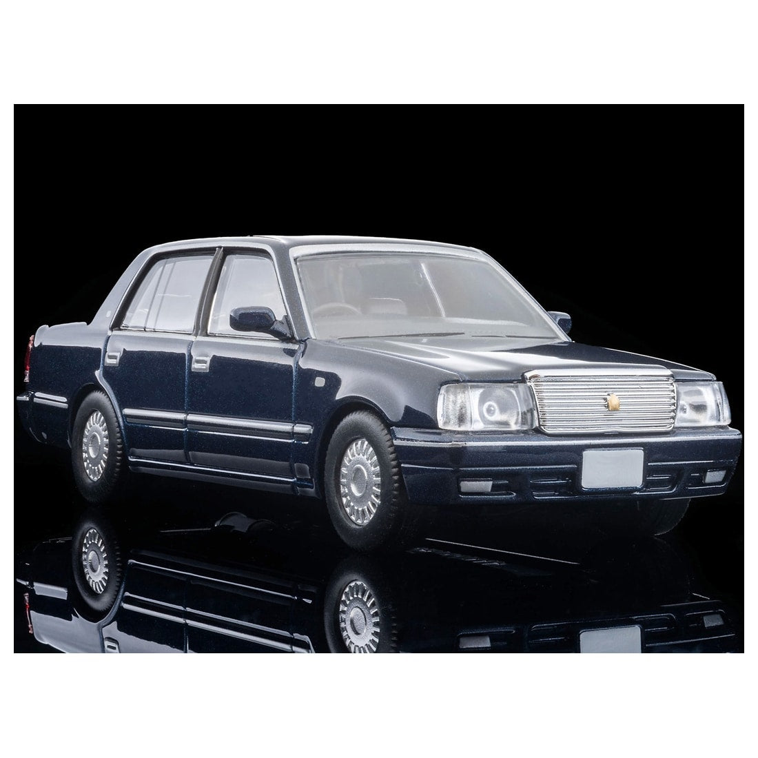 TOMICA Limited Vintage Neo - LV-N375a Toyota Crown Sedan Super Deluxe (Navy Blue) - Tomica Costa Rica Collectors Club